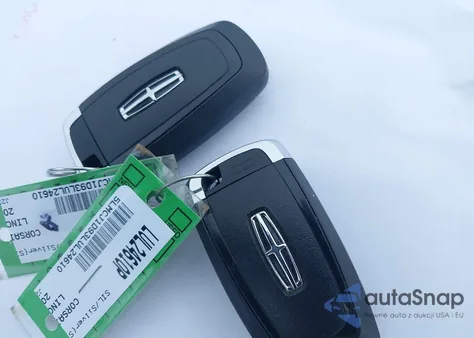 2020 Lincoln Corsair Standard z USA, uszkodzony, nr VIN 5LMCJ1D93LUL24610